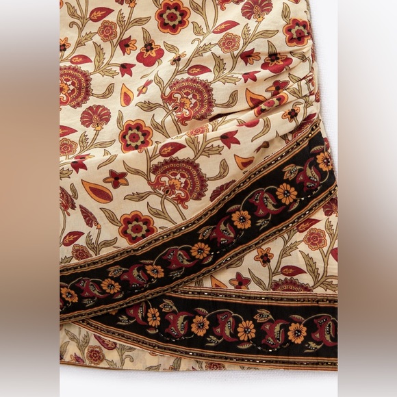 Zara skirt - Picture 2 of 5